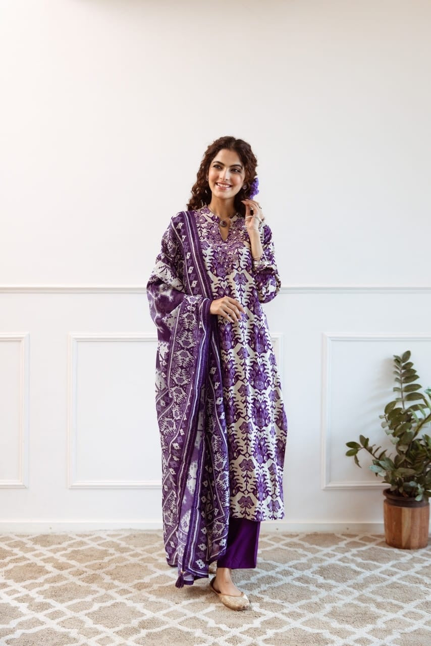 Semi Formal Printed Kurta Set Paired With Printed Dupatta