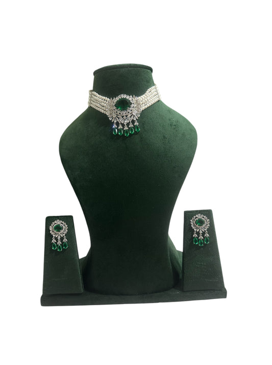 Green Choker Set