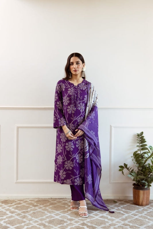 Purple Floral Kurta Set Paired With Printed Dupatta